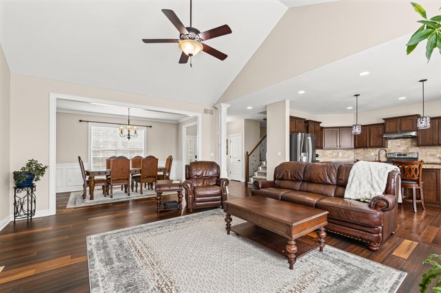 4314 SILVER VALLEY DR, Columbia, MO 65203
