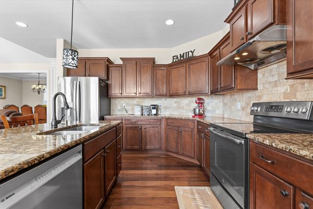 4314 SILVER VALLEY DR, Columbia, MO 65203