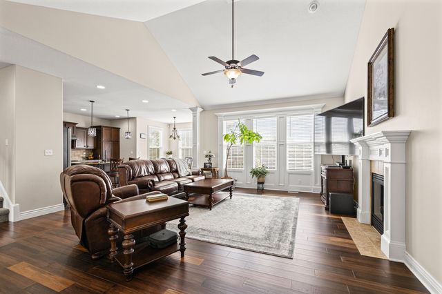 4314 SILVER VALLEY DR, Columbia, MO 65203