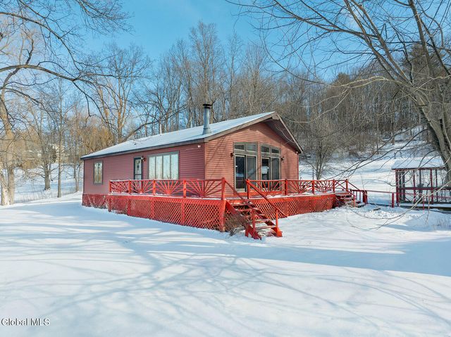 83 Blodgett Road, Greenwich, NY 12834