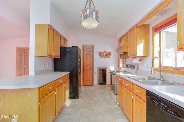 83 Blodgett Road, Greenwich, NY 12834