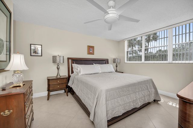 2460 Deer Creek Country Club Boulevard 206-a, Deerfield Beach, FL 33442