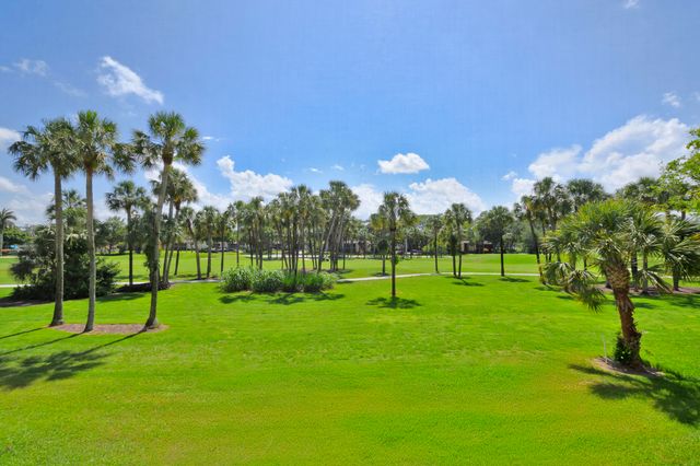 2460 Deer Creek Country Club Boulevard 206-a, Deerfield Beach, FL 33442