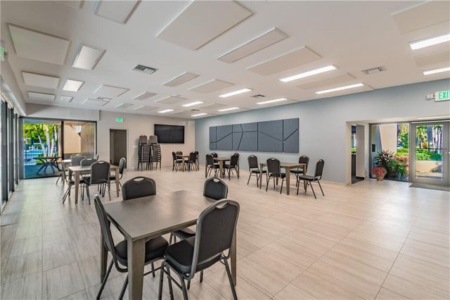 2460 Deer Creek Country Club Boulevard 206-a, Deerfield Beach, FL 33442