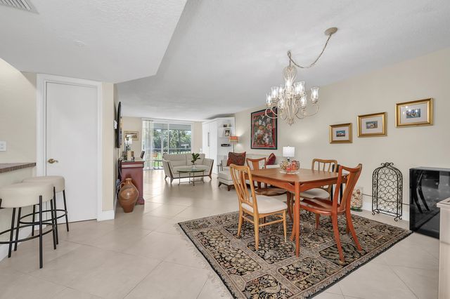 2460 Deer Creek Country Club Boulevard 206-a, Deerfield Beach, FL 33442