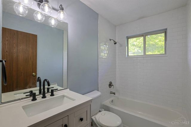 5217 Huber Trace Court, Fairfield, OH 45014
