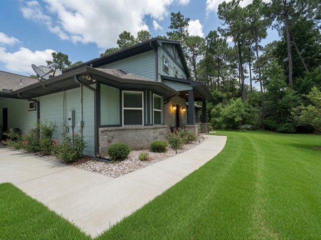 1145 Goodson Loop, Pinehurst, TX 77362