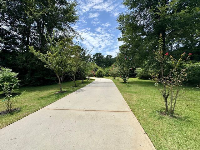 1145 Goodson Loop, Pinehurst, TX 77362