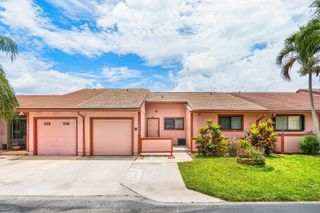 120 Mayfair Lane, Boynton Beach, FL 33426