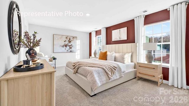 5136 Parker Forest Road, Charlotte, NC 28215
