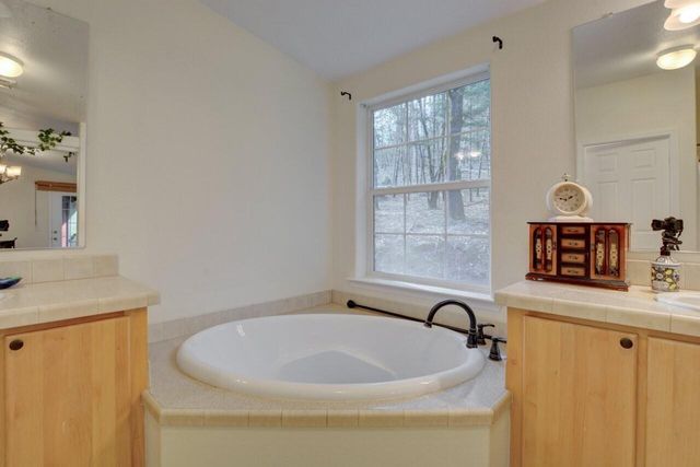 530 Ingalls Lane, Wilderville, OR 97543