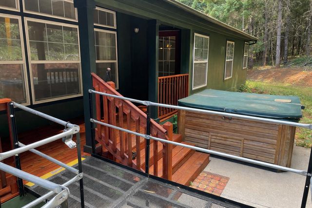 530 Ingalls Lane, Wilderville, OR 97543