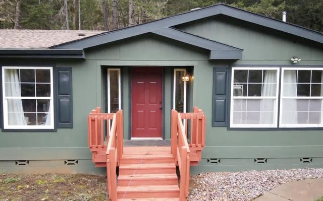 530 Ingalls Lane, Wilderville, OR 97543