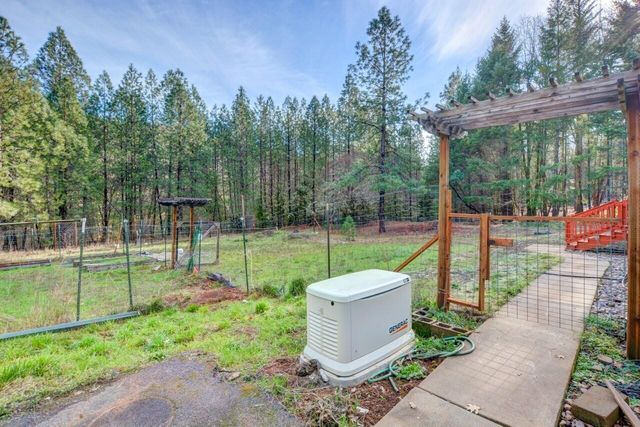 530 Ingalls Lane, Wilderville, OR 97543