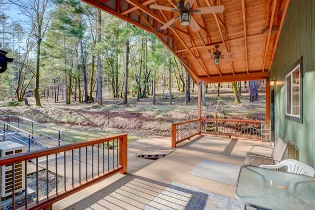 530 Ingalls Lane, Wilderville, OR 97543