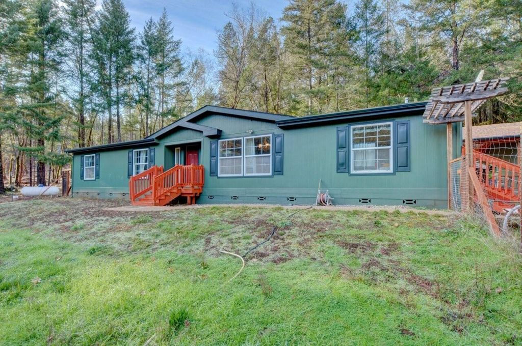 530 Ingalls Lane, Wilderville, OR 97543
