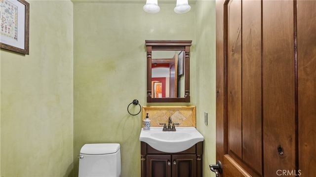 24604 Apple Street, Newhall, CA 91321