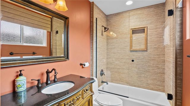 24604 Apple Street, Newhall, CA 91321