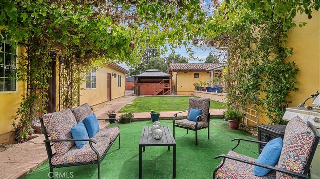 24604 Apple Street, Newhall, CA 91321