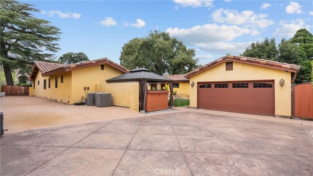 24604 Apple Street, Newhall, CA 91321