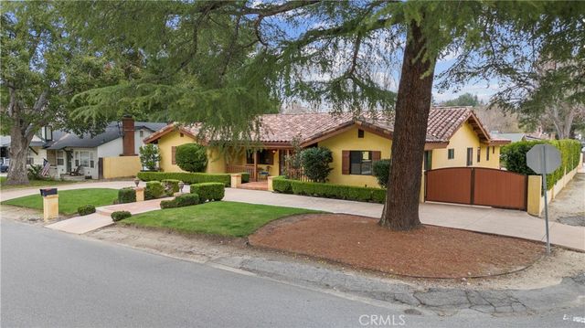 24604 Apple Street, Newhall, CA 91321