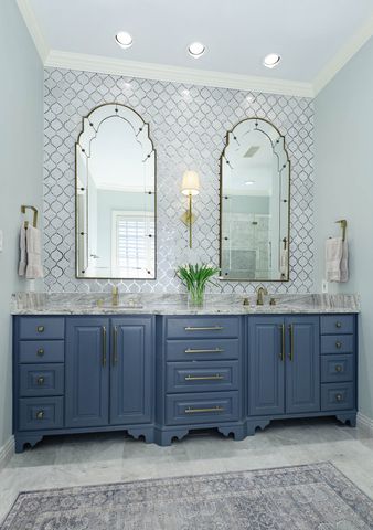 17 Ashton Court, Dallas, TX 75230