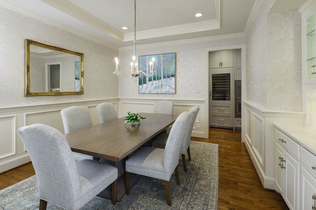 17 Ashton Court, Dallas, TX 75230