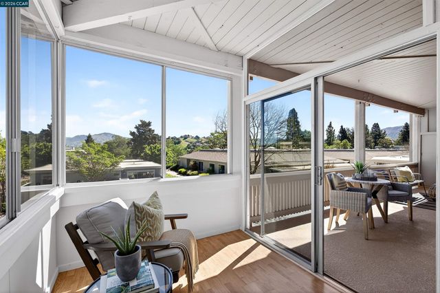 1548 Golden Rain Rd 2, Walnut Creek, CA 94595