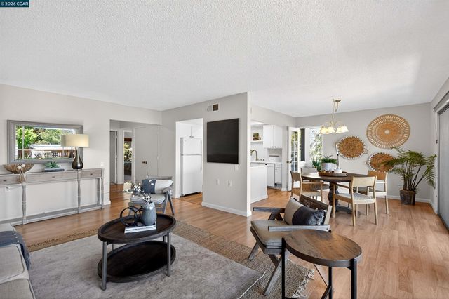 1548 Golden Rain Rd 2, Walnut Creek, CA 94595