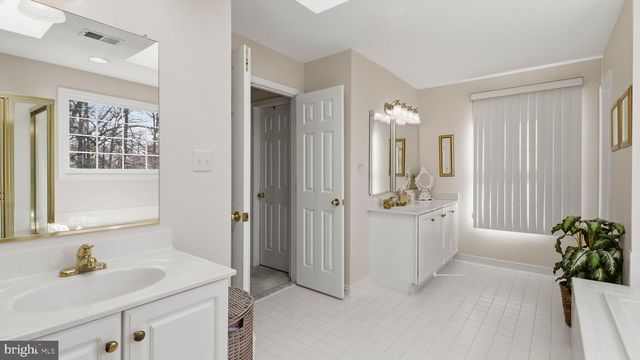 11417 NIGHT STAR WAY, Reston, VA 20194