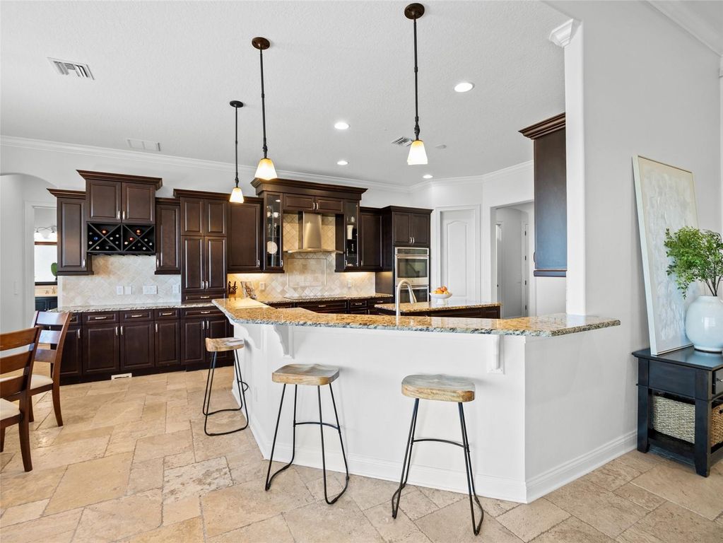 Image 14 of property listing at 1520 CANOPY OAKS COURT, St Cloud, FL 34771