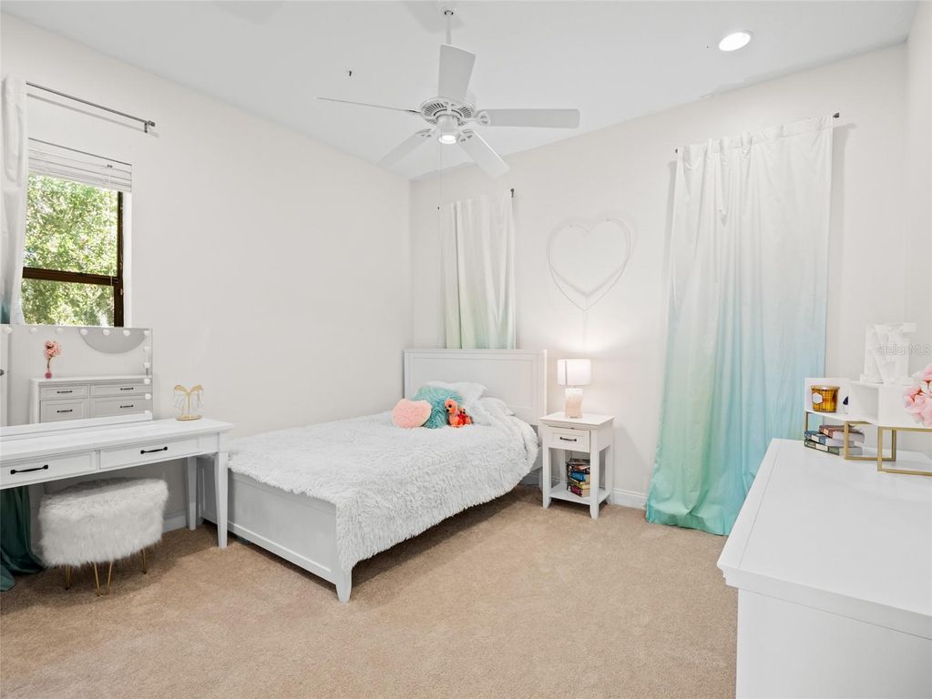 Image 34 of property listing at 1520 CANOPY OAKS COURT, St Cloud, FL 34771