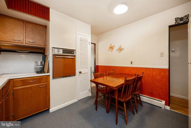 205 BLACKWOOD DR, Reading, PA 19606