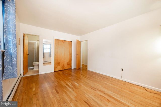 205 BLACKWOOD DR, Reading, PA 19606