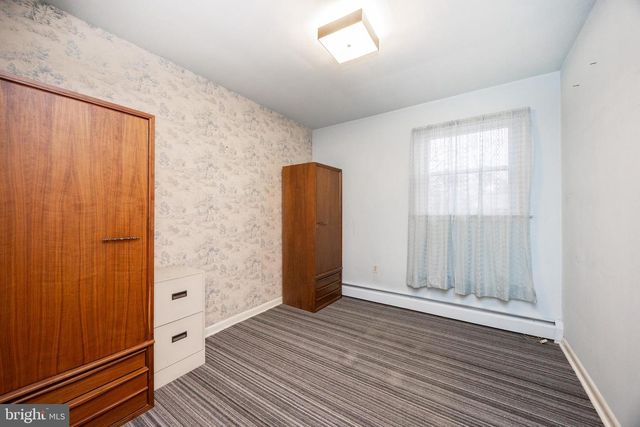 205 BLACKWOOD DR, Reading, PA 19606