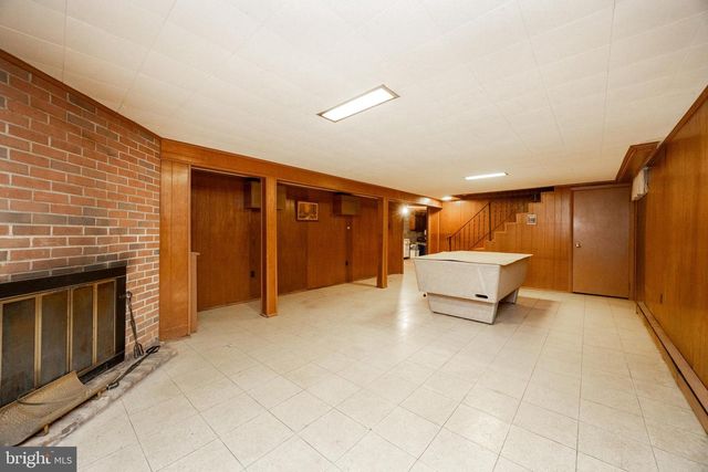 205 BLACKWOOD DR, Reading, PA 19606