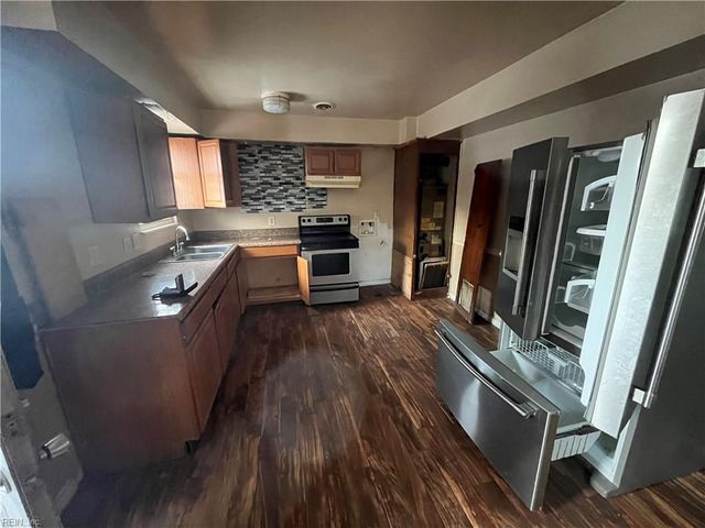 3747 S Cape Henry AVE, Norfolk, VA 23502