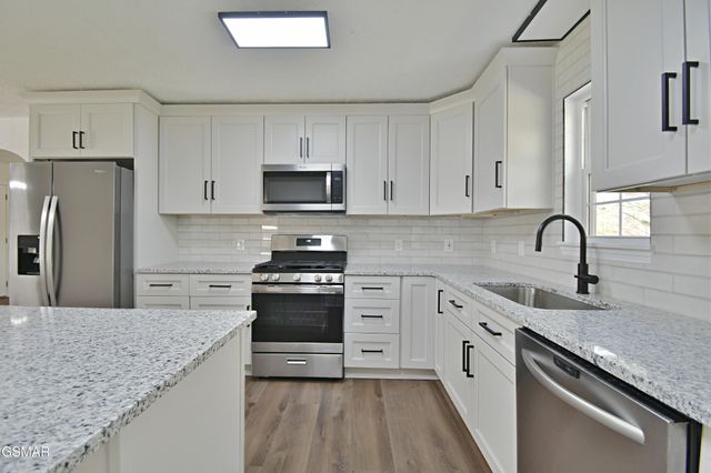2913 Village Lane, Sevierville, TN 37862