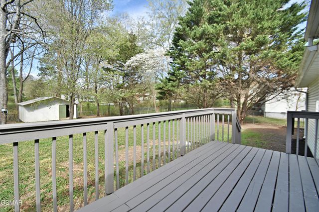 2913 Village Lane, Sevierville, TN 37862