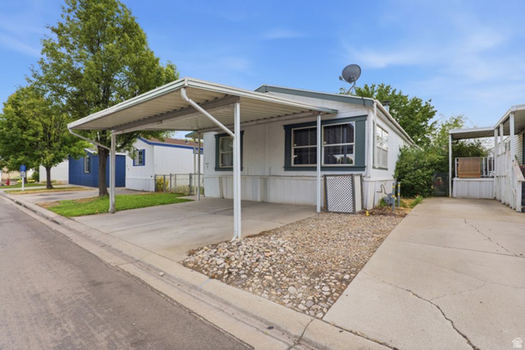 1245 W ROCK RIVER RD, West Valley City, UT 84119 — photo 3