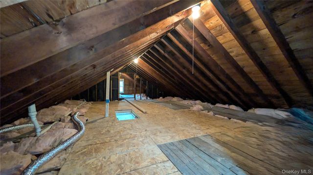 9 Park Road, Carmel, NY 10512