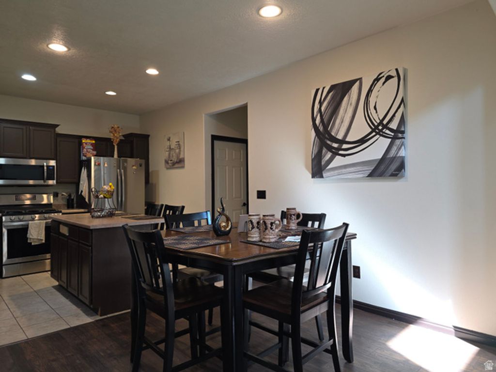 5937 W MAREN PL, West Jordan, UT 84081 — photo 5