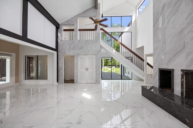 5230 Meadow Forest Drive, Richmond, TX 77406