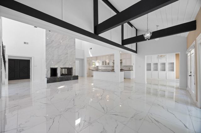 5230 Meadow Forest Drive, Richmond, TX 77406