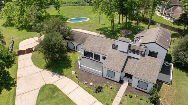 5230 Meadow Forest Drive, Richmond, TX 77406