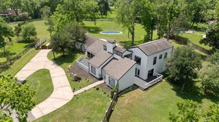 5230 Meadow Forest Drive, Richmond, TX 77406