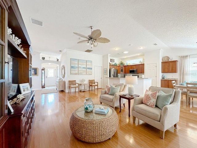 858 ASTOR WAY, The Villages, FL 32162