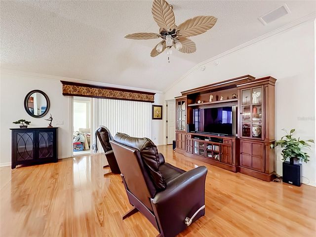 858 ASTOR WAY, The Villages, FL 32162