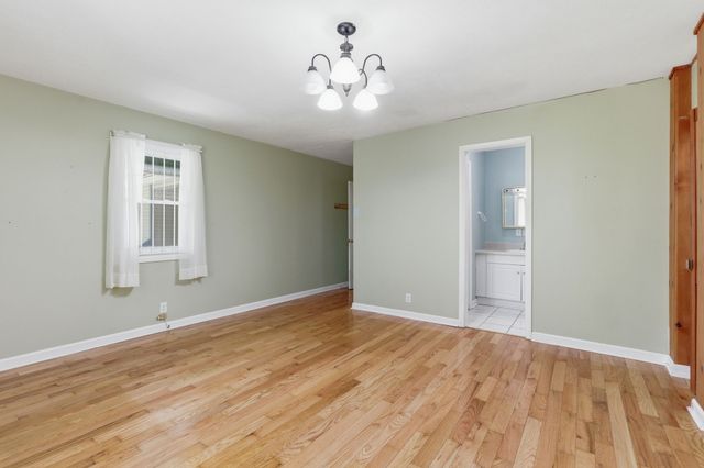 6603 Shedden Rd, Greenbrier, TN 37073
