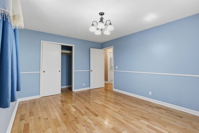 6603 Shedden Rd, Greenbrier, TN 37073